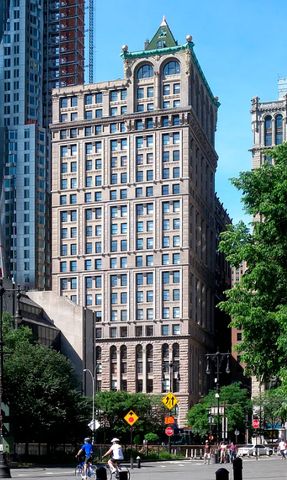 150 Nassau St Apt 4I, New York City, NY 10038