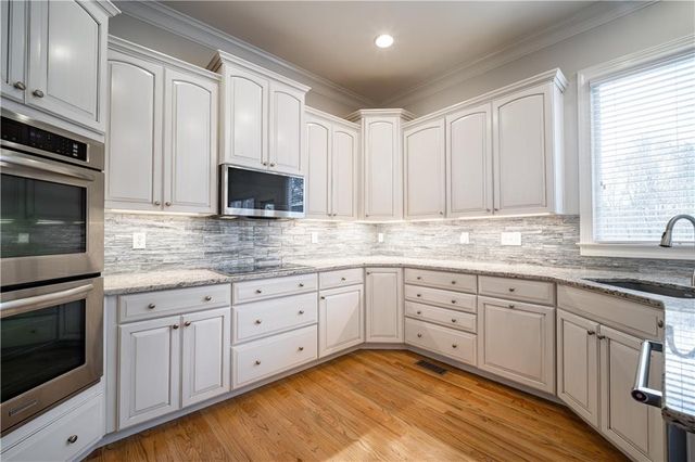 341 TAYLOR GLEN Drive, Milton, GA 30004