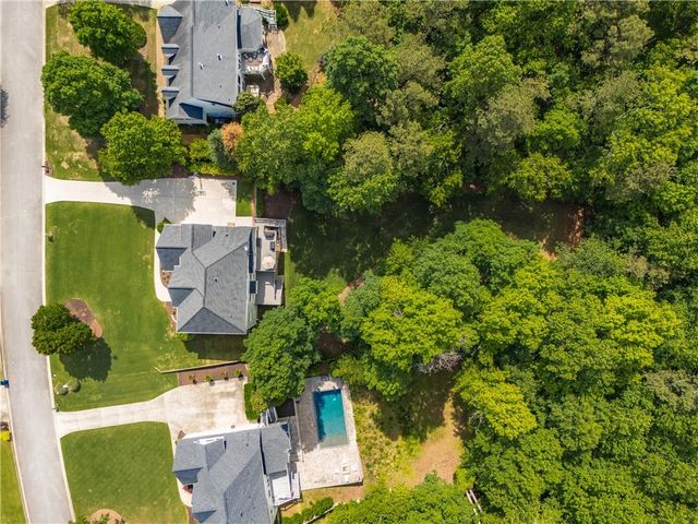 341 TAYLOR GLEN Drive, Milton, GA 30004