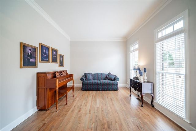 341 TAYLOR GLEN Drive, Milton, GA 30004