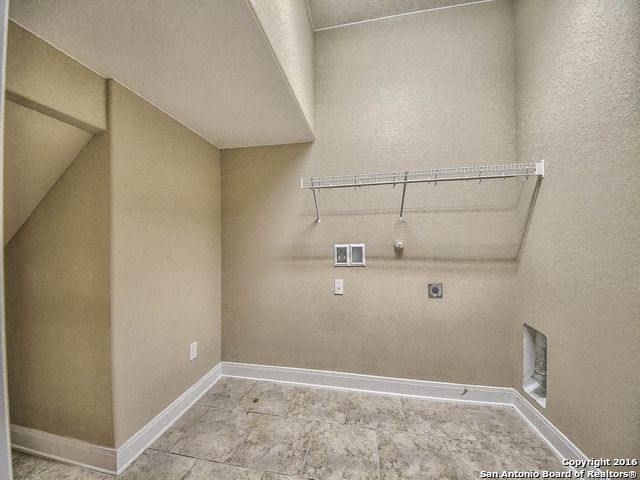 5423 Chrysanthemum, San Antonio, TX 78253