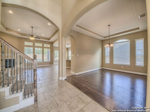 5423 Chrysanthemum, San Antonio, TX 78253