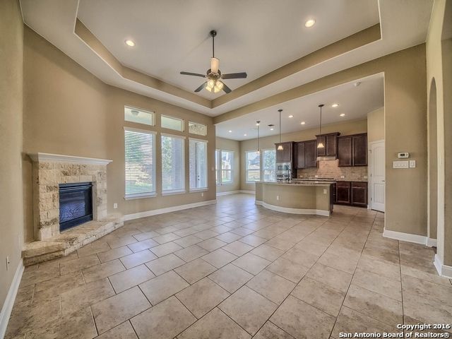 5423 Chrysanthemum, San Antonio, TX 78253