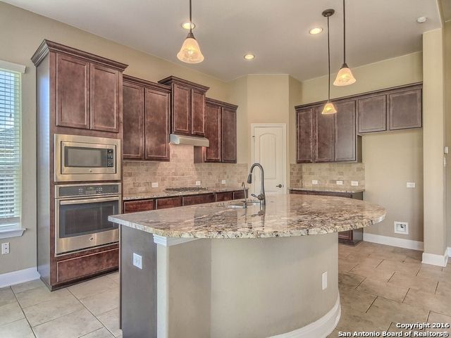 5423 Chrysanthemum, San Antonio, TX 78253