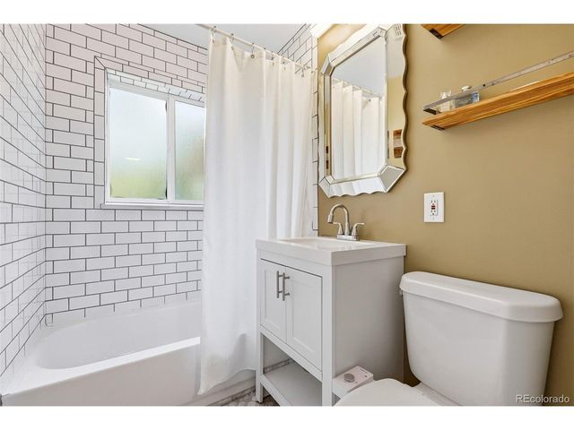 2890 S Hudson St, Denver, CO 80222