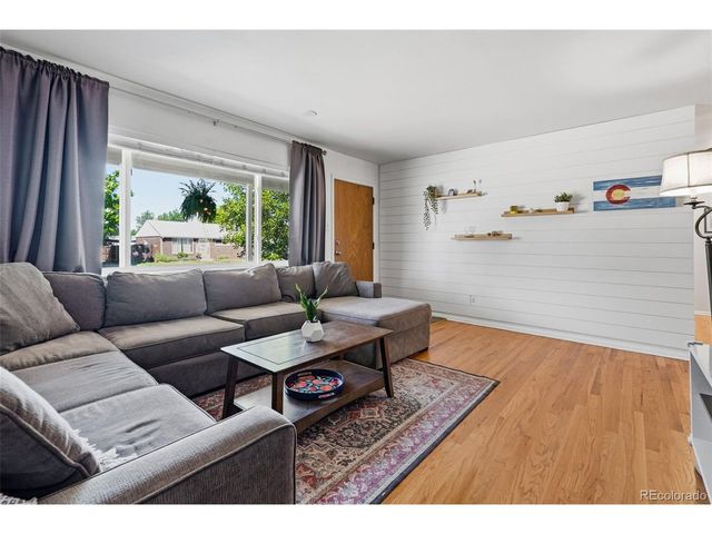 2890 S Hudson St, Denver, CO 80222