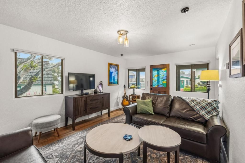 Image 9 of property listing at 310 Cypress Avenue, Pacific Grove, CA 93950