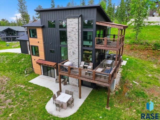 11264 Trolley Trail Ct Court, Lead, SD 57754