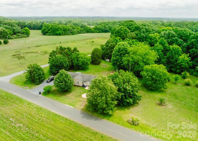 12536 Winfield Road, Norwood, NC 28128
