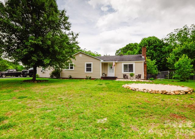 12536 Winfield Road, Norwood, NC 28128
