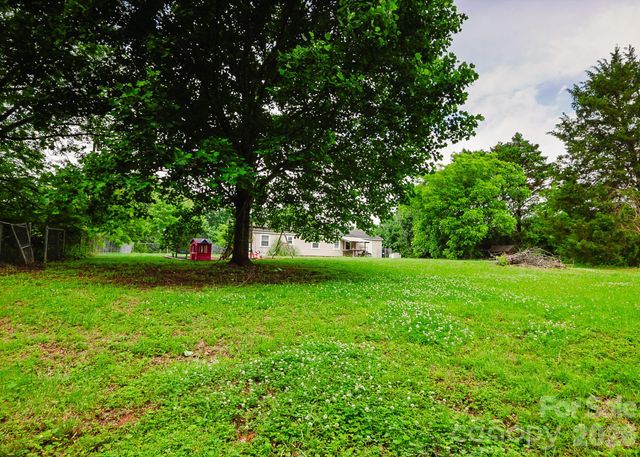 12536 Winfield Road, Norwood, NC 28128