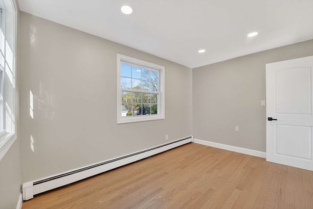 477 Edgell Rd, Framingham, MA 01701