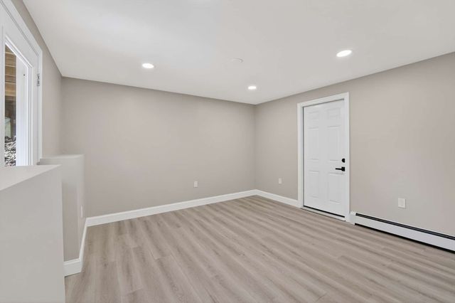 477 Edgell Rd, Framingham, MA 01701