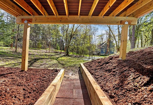 477 Edgell Rd, Framingham, MA 01701