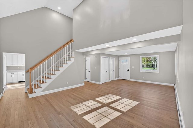 477 Edgell Rd, Framingham, MA 01701