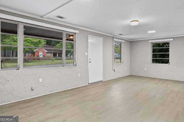 106 Grady Street, Griffin, GA 30223