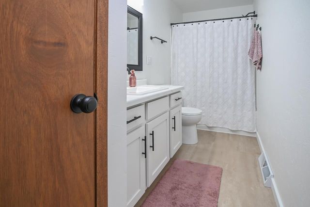 1443 E CALUMET STREET, Appleton, WI 54915