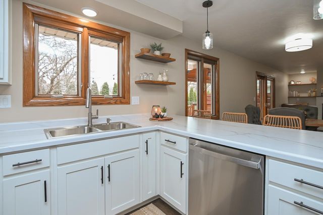 1443 E CALUMET STREET, Appleton, WI 54915