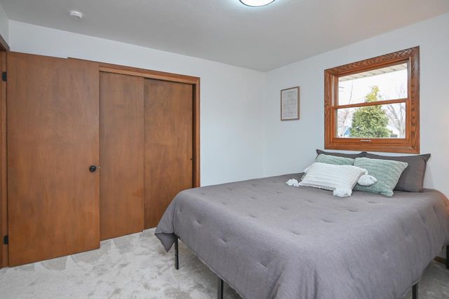 1443 E CALUMET STREET, Appleton, WI 54915