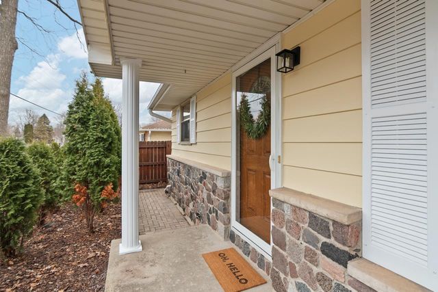 1443 E CALUMET STREET, Appleton, WI 54915