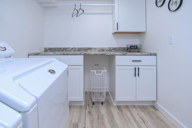 1443 E CALUMET STREET, Appleton, WI 54915