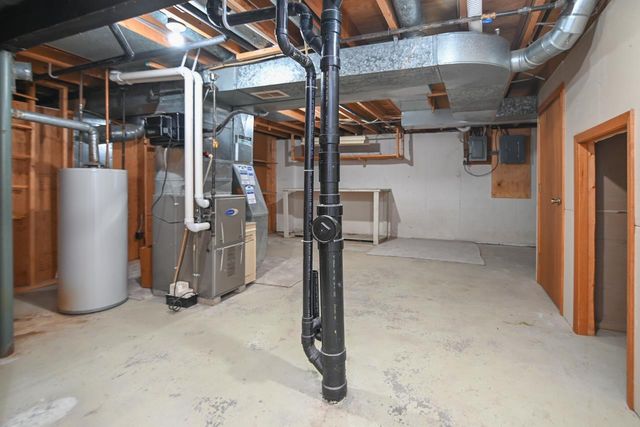 1443 E CALUMET STREET, Appleton, WI 54915