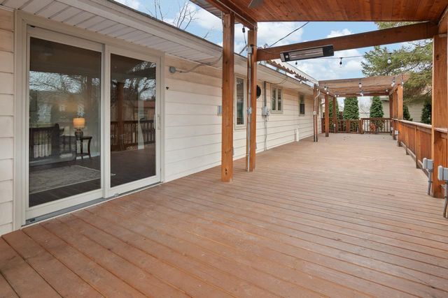 1443 E CALUMET STREET, Appleton, WI 54915