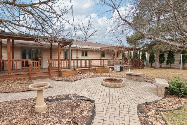 1443 E CALUMET STREET, Appleton, WI 54915