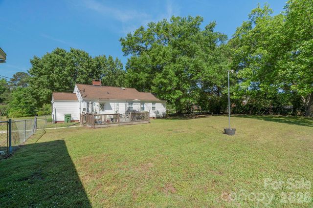 1599 Hillcrest Avenue, Lancaster, SC 29720