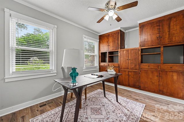1599 Hillcrest Avenue, Lancaster, SC 29720