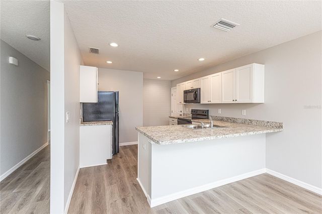 10068 CR 229, Oxford, FL 34484