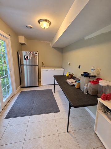 3913 52nd Avenue N, Brooklyn Center, MN 55429