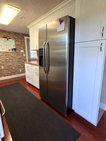 3913 52nd Avenue N, Brooklyn Center, MN 55429