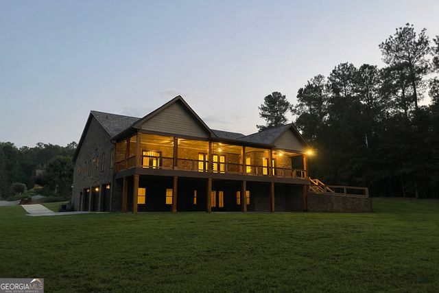 407 Saint Regis Drive, Oxford, GA 30054