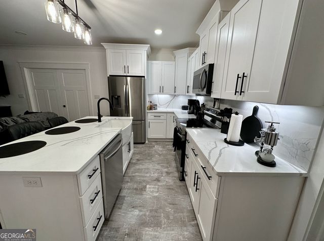 407 Saint Regis Drive, Oxford, GA 30054