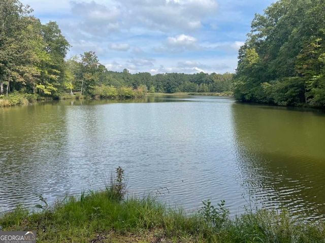 407 Saint Regis Drive, Oxford, GA 30054