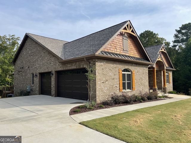 407 Saint Regis Drive, Oxford, GA 30054