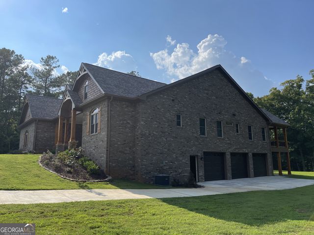 407 Saint Regis Drive, Oxford, GA 30054