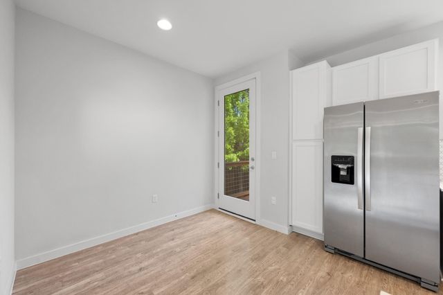 801 N Bluff DR 17, Austin, TX 78745