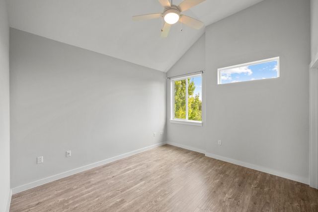 801 N Bluff DR 17, Austin, TX 78745
