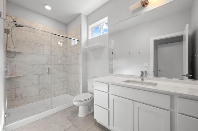 801 N Bluff DR 17, Austin, TX 78745