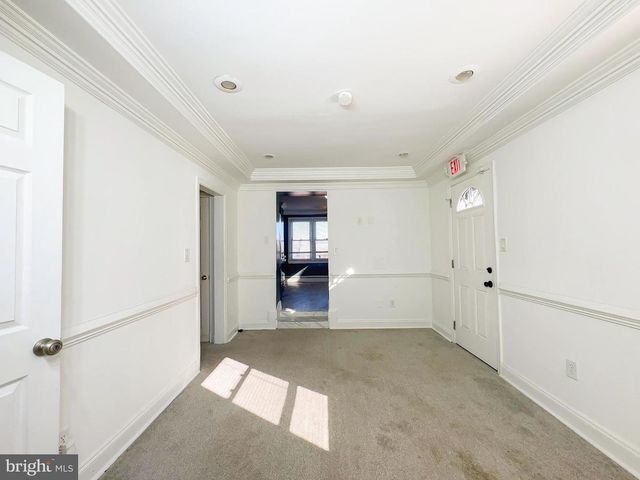 1106 45TH PL SE, Washington, DC 20019