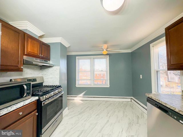 1106 45TH PL SE, Washington, DC 20019