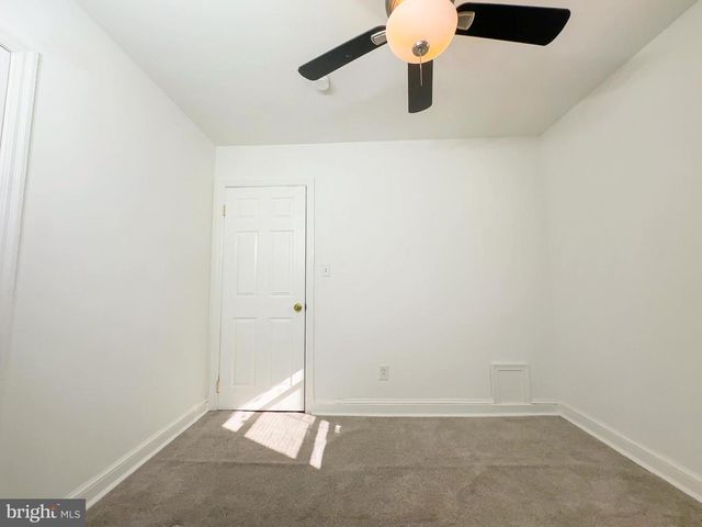 1106 45TH PL SE, Washington, DC 20019