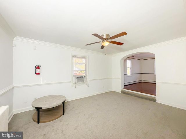 1106 45TH PL SE, Washington, DC 20019