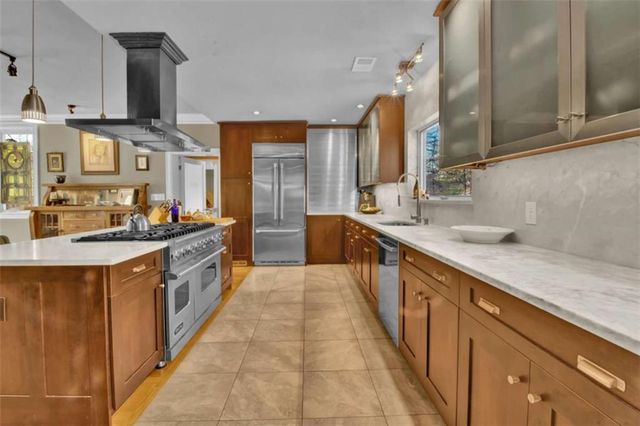 2221 Highview Road, Atlanta, GA 30311