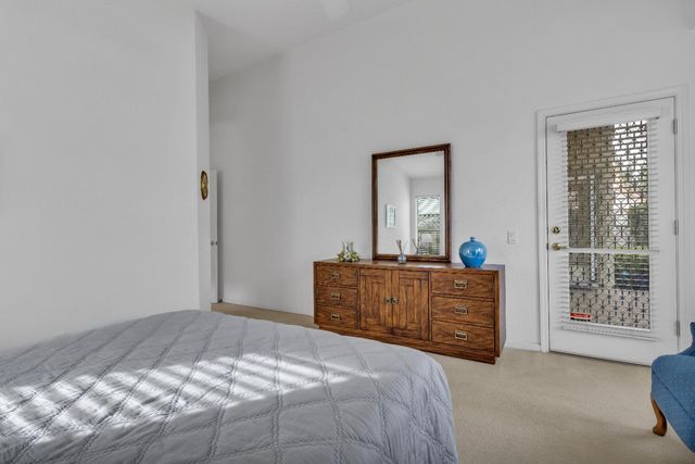 309 S Sugar Loaf Ct, Roseville, CA 95747