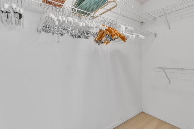 309 S Sugar Loaf Ct, Roseville, CA 95747