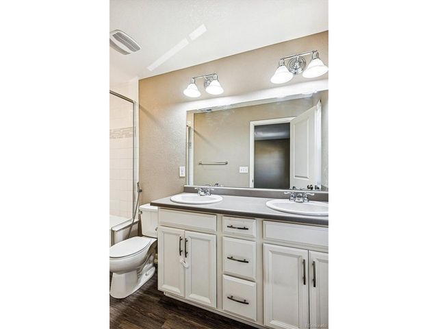 21832 E Quincy Cir, Aurora, CO 80015