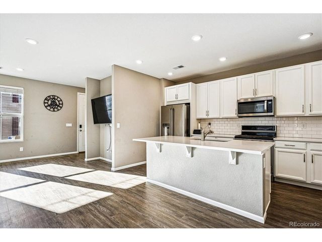 21832 E Quincy Cir, Aurora, CO 80015